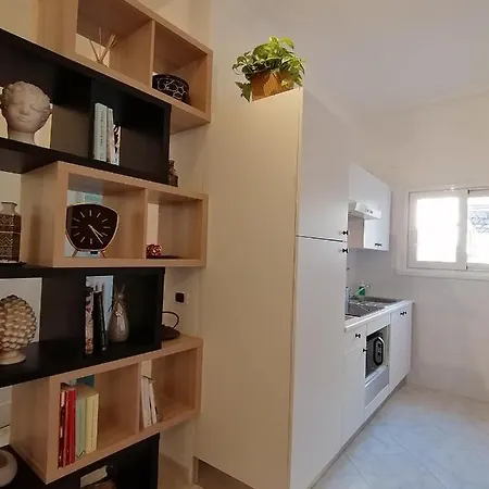 Vatican Walls アパート