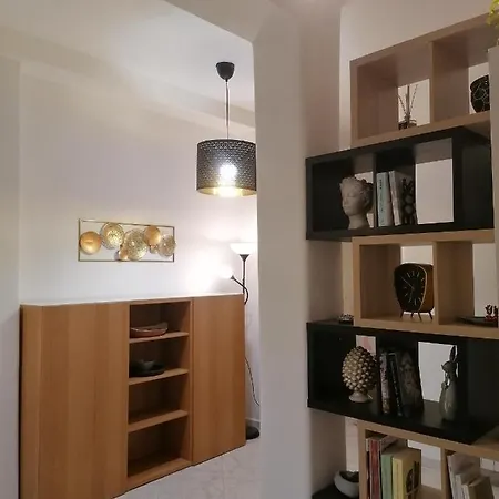 Vatican Walls ローマ