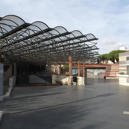 Vatican Walls ローマ